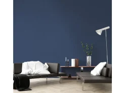 Bricoflor Blaue Tapete in Leinenoptik Moderne Uni Vliestapete in Marineblau für Schlafzimmer Dunkelblaue Vlies Wandtapete mit Vinyl Leinenstruktur