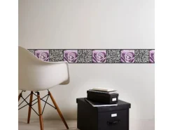 Bricoflor Bordüren^Selbstklebende Bordüre in Lila Rosen Tapeten Bordüre in Flieder Ideal für Schlafzimmer und Badezimmer Vinyl Tapetenbordüre mit Ornament