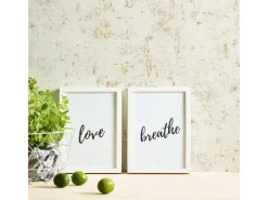 Bricoflor Tapezierzubehör^Vintage Tapete in Weiß und Gold Putzoptik Tapete im Shabby Chic Abwaschbare Vinyl Vliestapete für Badezimmer und Flur