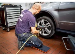 GORANDO Premium Kniekissen für Garten Haus Werkstatt Sitzkissen Kniematte 44x22cm Orange