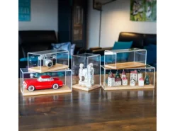 Vitrinen^HMF 46872 Acryl Vitrine Schaukasten mit Holzsockel für Modellautos 27 x 12 x 11 cm Transparent