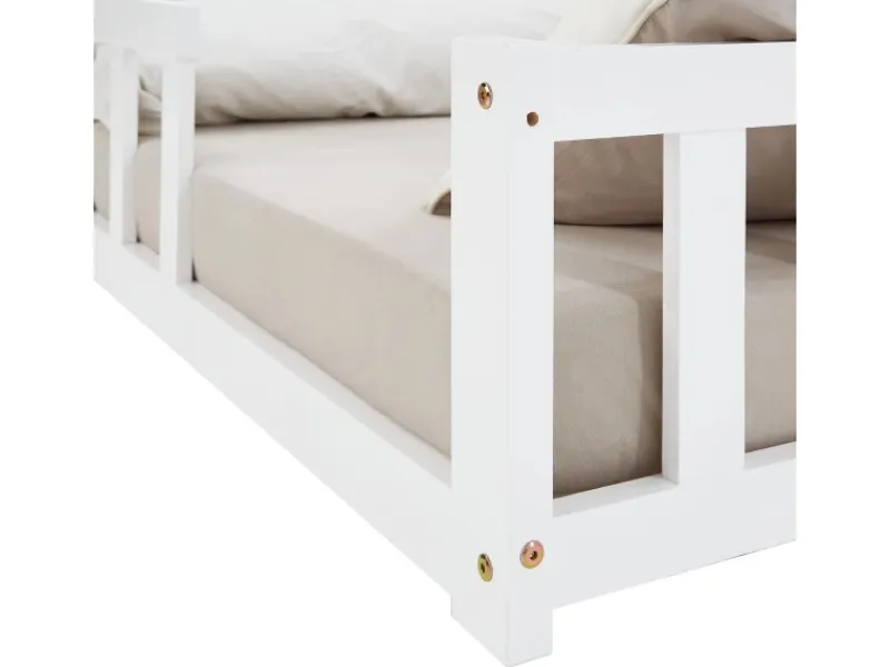 Homestyle4u Kinderbett mit Rausfallschutz 120x200 cm Bodenbett Lattenrost Matratze 3026