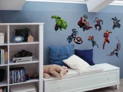 Komar Wandtattoo Die Rächer Rot Grün und Blau 50 cm x 70 cm 612745