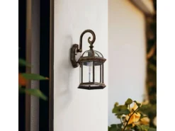 Lindby Laternen^Wandleuchte Außen Laterne Adelisa 10025849 Spritzwassergeschützt Landhaus Vintage Rustikal in Bronze aus Aluminium 1-flammig E27