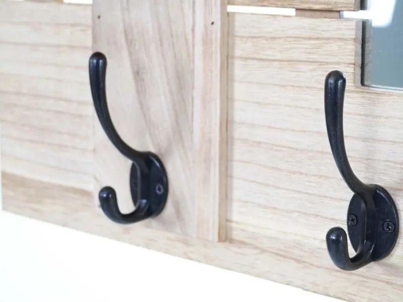 MCW Wandgarderobe C89 mit Spiegel