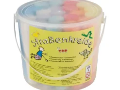 Straßenkreide im Eimer