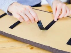 Kissen^Wandkissen Dreieck 15 cm x 30 cm Samt