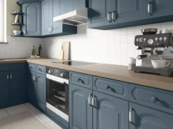 Alpina Möbel-Lack Bad & Küche Tiefsee Seidenmatt 750 ml Tiefseeblau