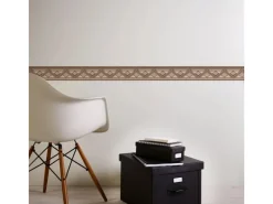 Bricoflor Braune Tapetenbordüre Selbstklebend Klassische Tapeten Bordüre mit Geometrischem Muster Vlies Wandbordüre für Küche und Esszimmer