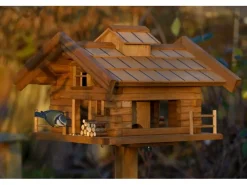 Dobar Vogelhaus Tirol im Berghütten-Design 37 x 37 x 117 cm Braun FSC®