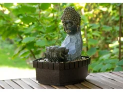 Discount Dobar Zimmerbrunnen Buddha Lotusblüte in Steinoptik mit Deko-Steinen