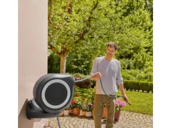 Gardena Wand-Schlauchbox RollUp M mit 20 m Gartenschlauch