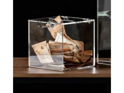 New HMF 46919 Acryl Spendenbox Schloss 15 x 15 x 15 cm DIN A6 Transparent