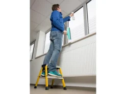 Krause Klapptritt Rolly Fahrbar 2 x 2 Stufen 45 cm x 40 cm x 50 cm Gelb