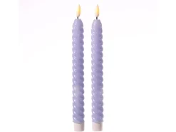 MARELIDA LED Stabkerzen Twist Tafelkerzen Gedreht Echtwachs Flackernd 25cm Flieder 2St