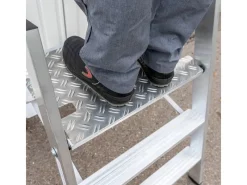 MUNK Klapptritt Beidseitig Begehbar Alu Natur 4 Stufen 2,99m AH